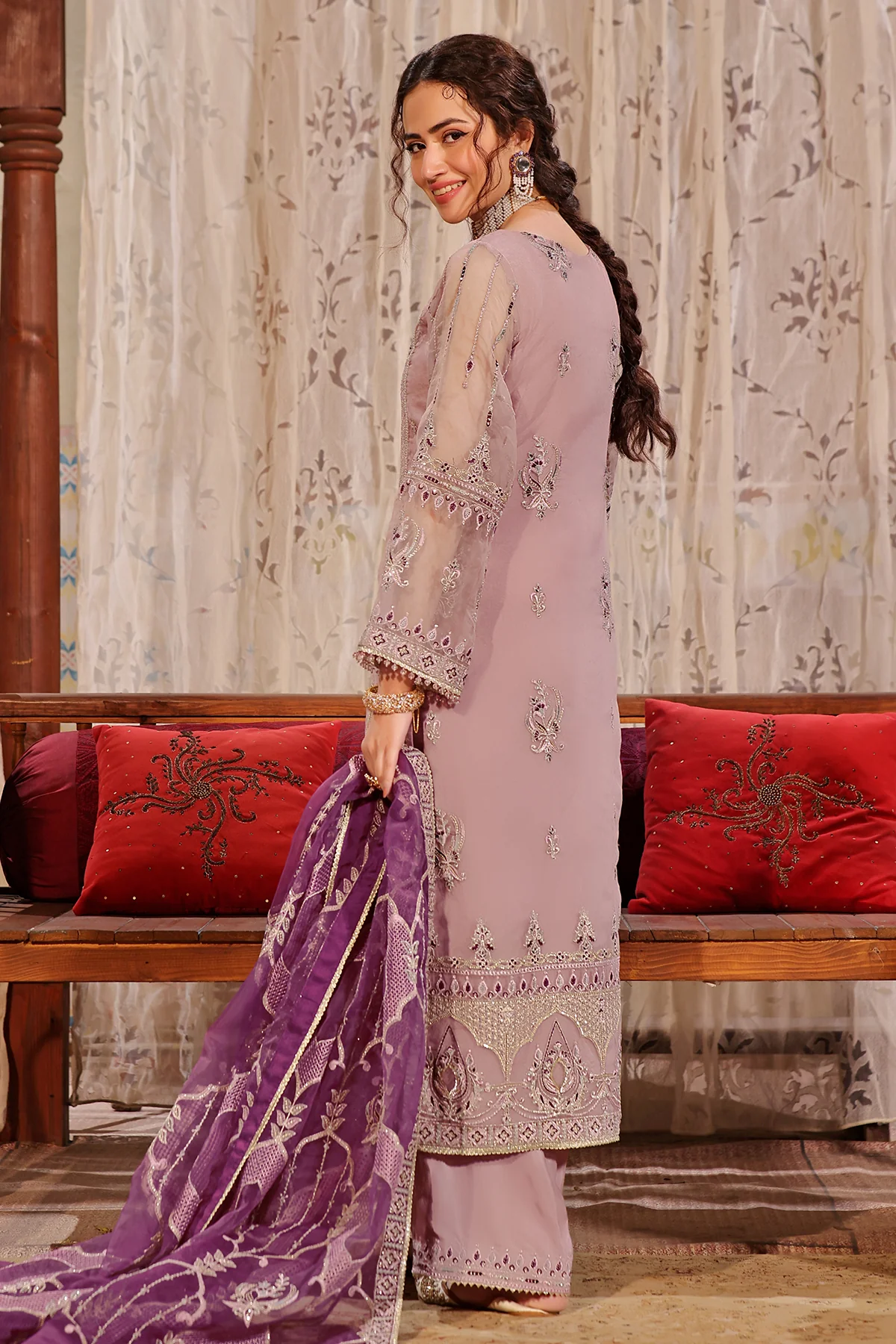 Abeer - Image 2
