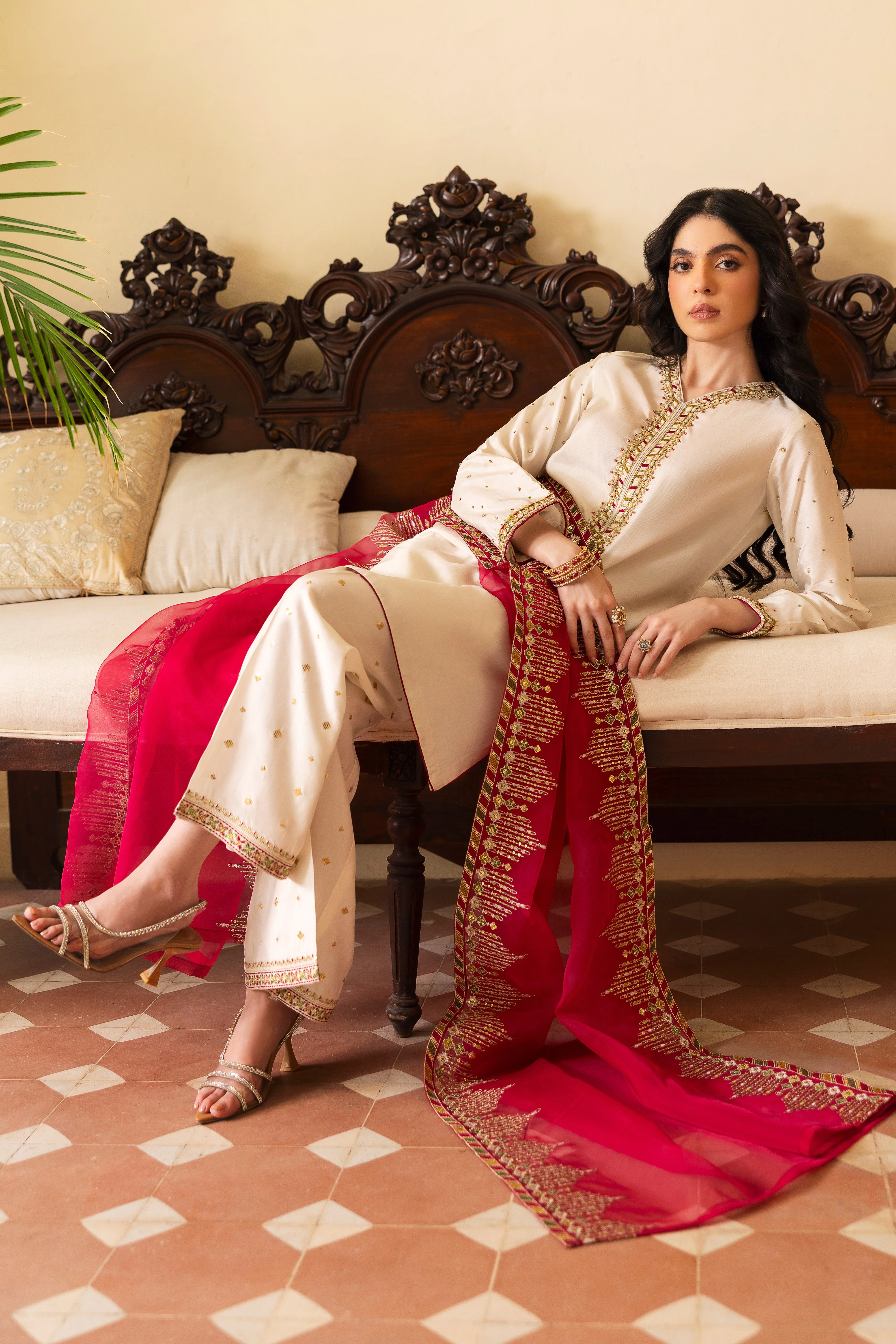 Abish - Image 7